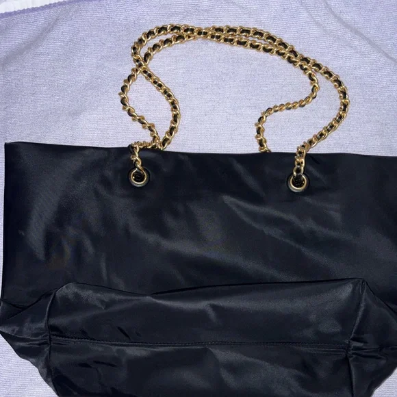 Ella Chain Tote Black Excellence Condition - Picture 5 of 7